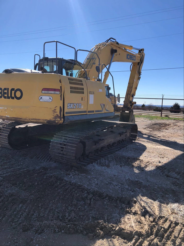 2016 Kobelco SK210LC-9 Excavator, 3,700 Hours